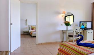 Djerba Familienzimmer mit Verbindungstür Haupthaus Schlafen