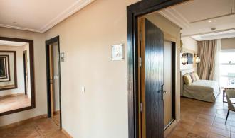 Agadir Family Double Room Classic Connecting Corridor Flur