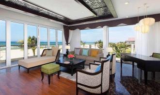 Three Bedroom Ocean Front Pool Villa