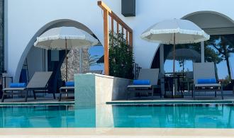 Rocca Nettuno Swim-up Doppelzimmer Terrasse