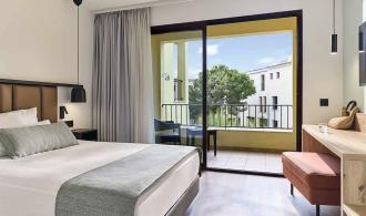 Cala Serena Single Room Classic Schlafzimmer renoviert